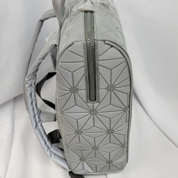 Disney World EPCOT Spaceship Earth Backpack - Picture 3 of 8